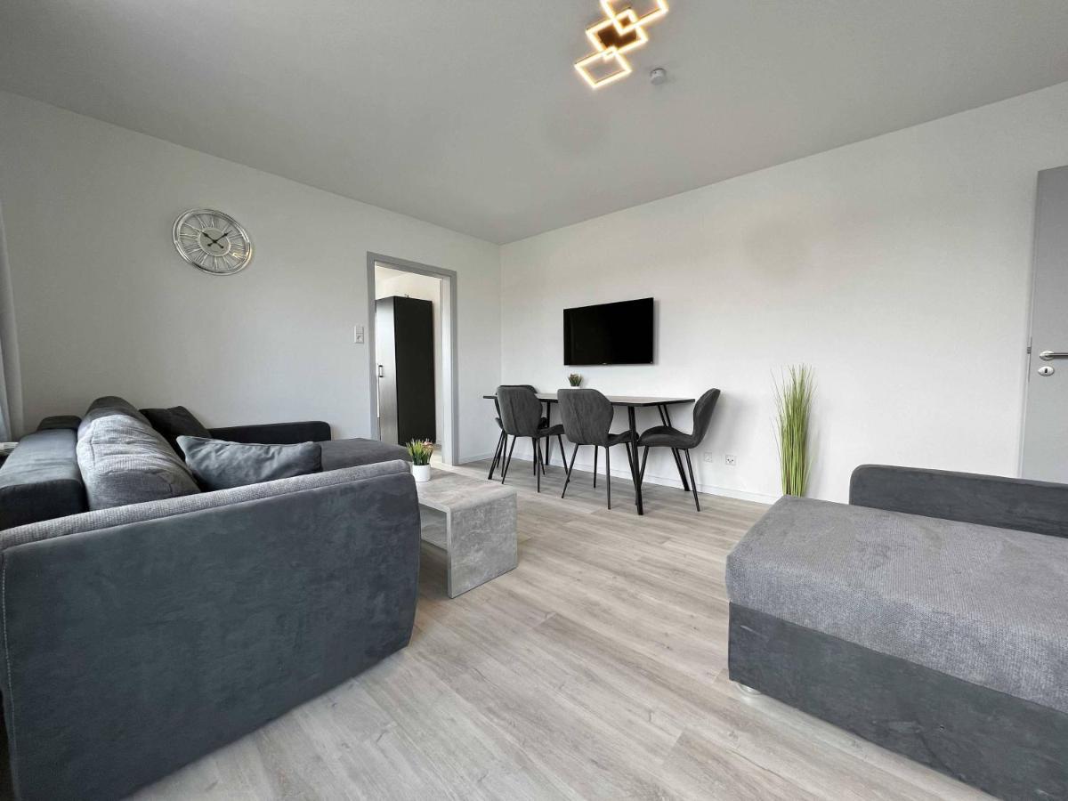 Nujen- Hotel Und Apartment Stuttgart Zuffenhausen Extérieur photo