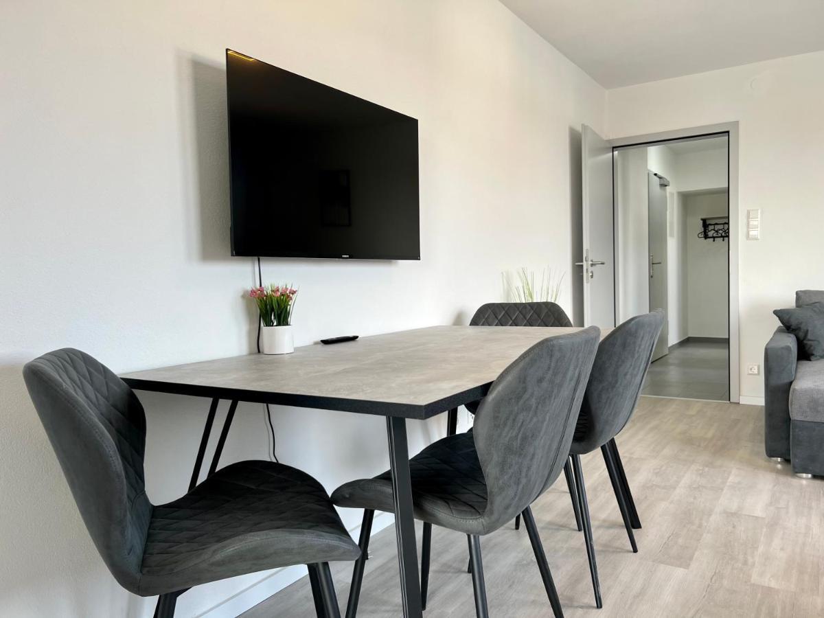 Nujen- Hotel Und Apartment Stuttgart Zuffenhausen Extérieur photo